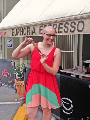 Jennifer Stables shaved her head to raise funds and awareness of a rare autoimmune disease.